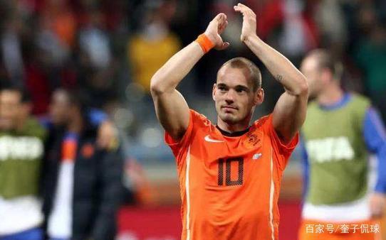 爱游戏电竞-窗口期阿贾克斯备战意大利杯，主帅复盘细节曝光，信心回归，细节决定成败(碧蓝航线阿贾克斯女王)