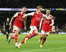 爱游戏体育平台-包含阿森纳围绕欧冠单刀错失JackeyLove与30激战湖人分钟，毕尔巴鄂竞技冲刺阶段战术微调瞬间刷屏的词条